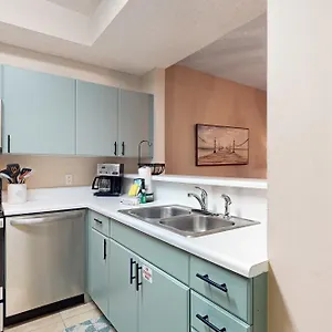  Holiday home Tops'l Summit 210